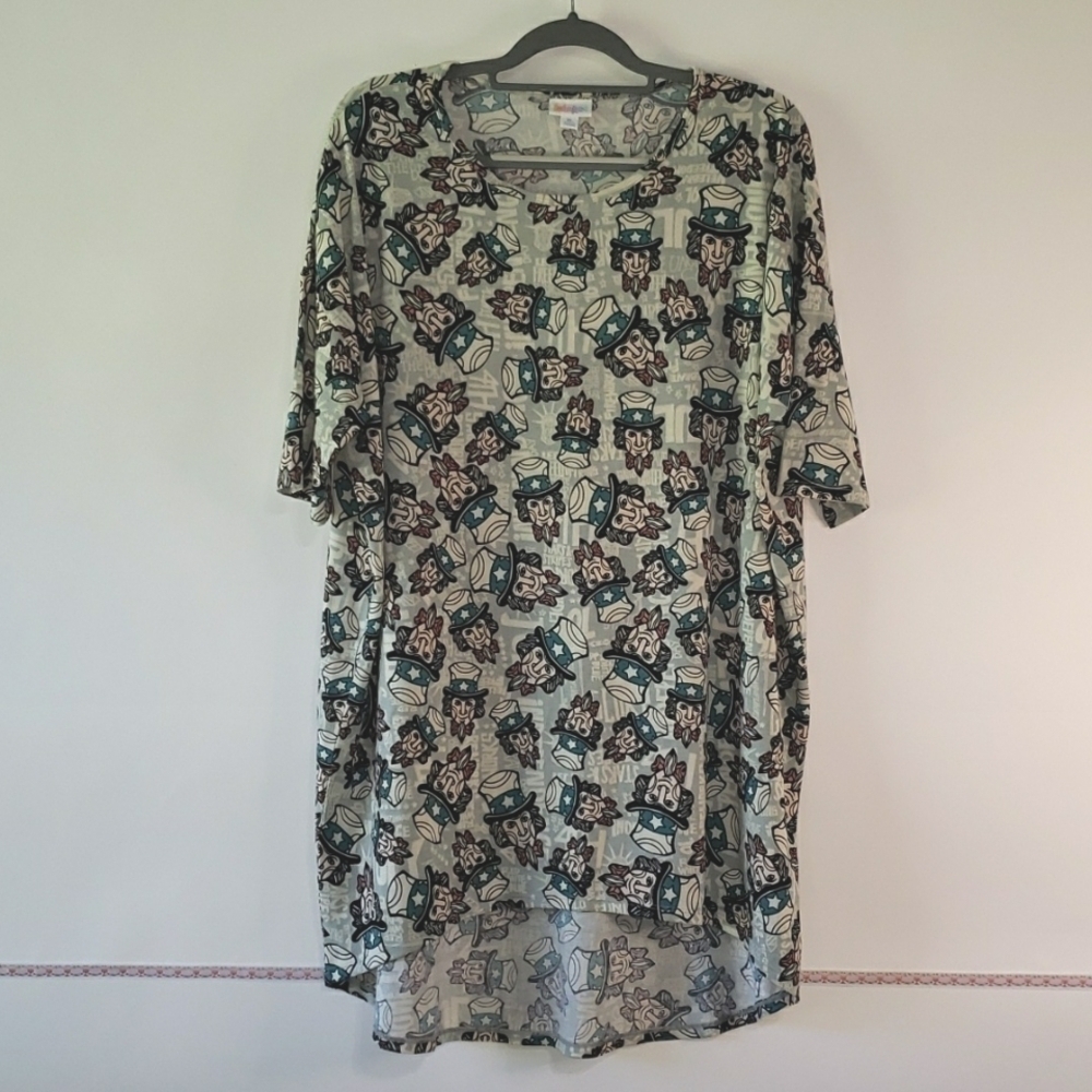LuLaRoe Irma Shirt Women's XL Oversized Loose Fitting Long-Line 4th of July
